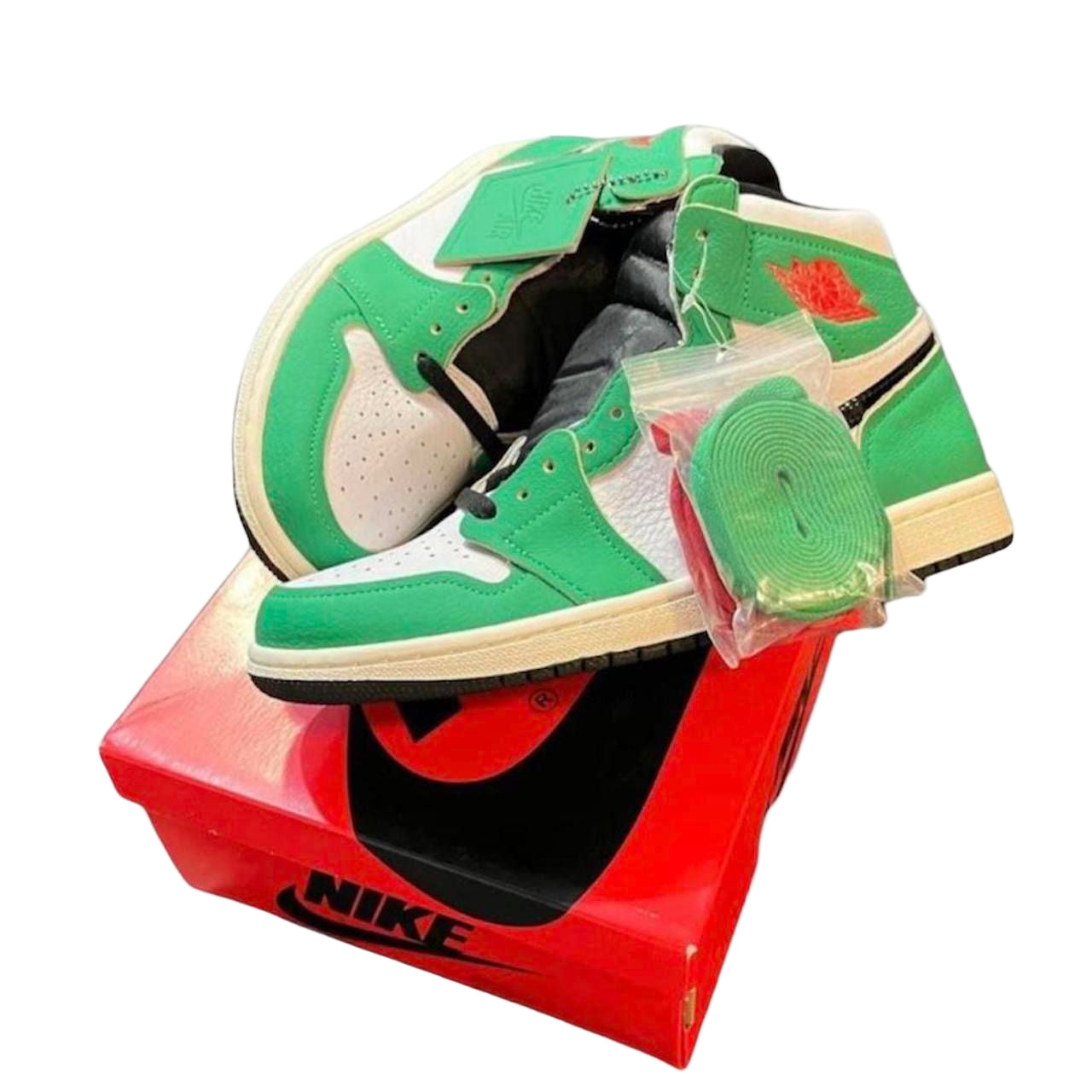 Jordan 1 Retro “Lucky Green” ☘️